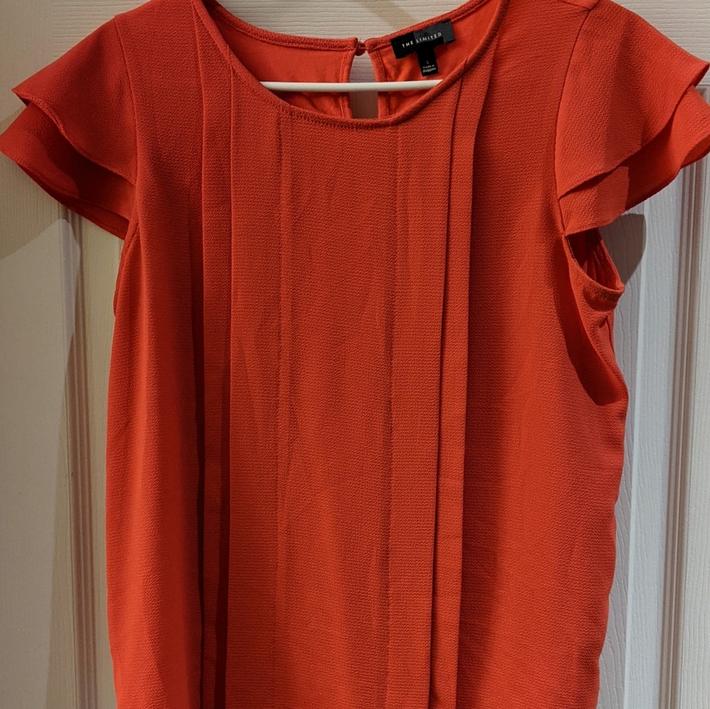 Top - Picture 2 of 2